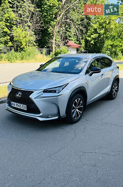 Позашляховик / Кросовер Lexus NX 2015 в Києві