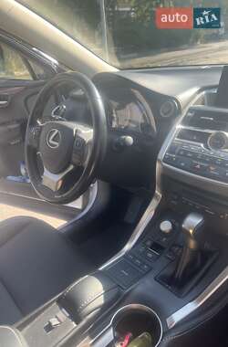 Внедорожник / Кроссовер Lexus NX 2016 в 