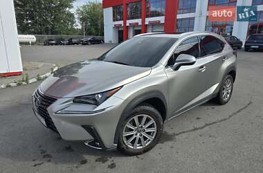 Внедорожник / Кроссовер Lexus NX 2018 в 
