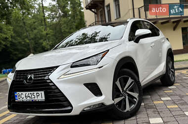 Внедорожник / Кроссовер Lexus NX 2019 в 