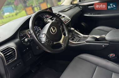 Внедорожник / Кроссовер Lexus NX 2019 в 