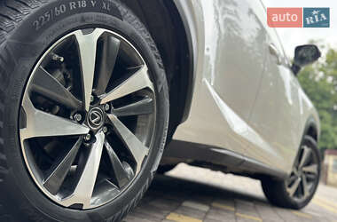 Внедорожник / Кроссовер Lexus NX 2019 в 