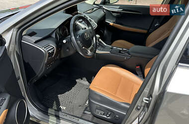 Внедорожник / Кроссовер Lexus NX 2020 в 