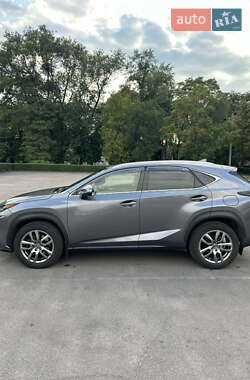 Позашляховик / Кросовер Lexus NX 2017 в 