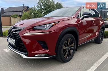 Lexus NX 2021