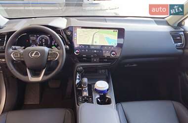 Внедорожник / Кроссовер Lexus NX 2024 в 