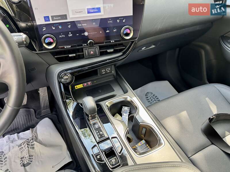 Внедорожник / Кроссовер Lexus NX 2022 в Киеве