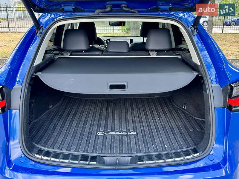 Внедорожник / Кроссовер Lexus NX 2022 в Киеве