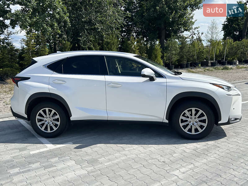 Внедорожник / Кроссовер Lexus NX 2017 в Киеве