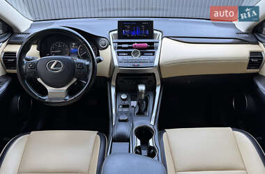 Внедорожник / Кроссовер Lexus NX 2016 в 