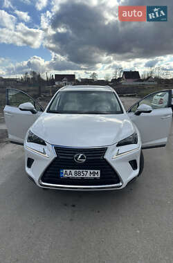 Внедорожник / Кроссовер Lexus NX 2018 в 