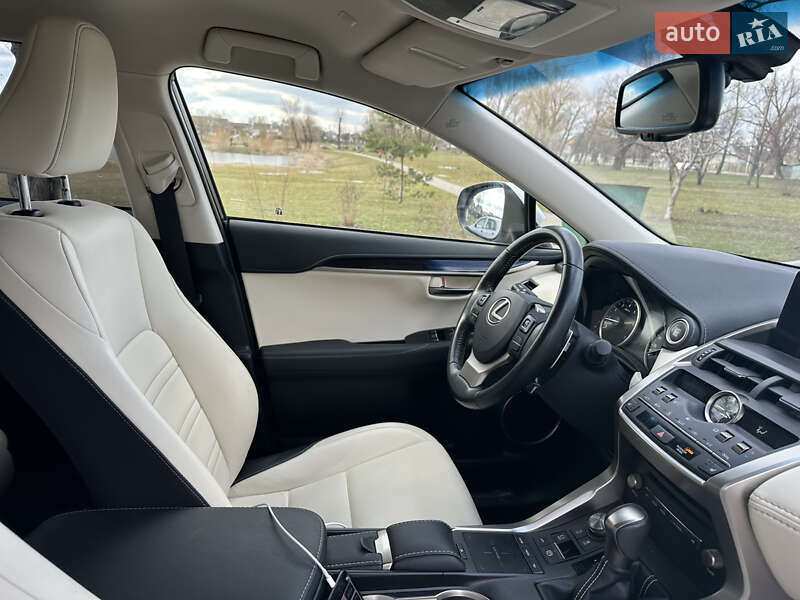 Внедорожник / Кроссовер Lexus NX 2018 в Борисполе