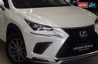 Внедорожник / Кроссовер Lexus NX 2015 в 