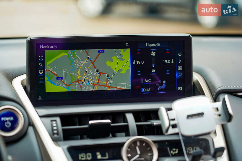 Позашляховик / Кросовер Lexus NX 2019 в Житомирі
