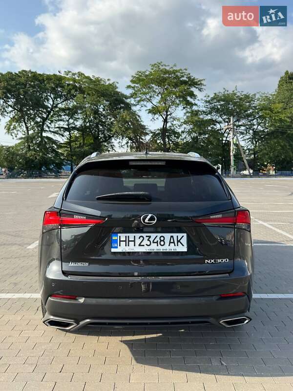 Внедорожник / Кроссовер Lexus NX 2018 в Одессе