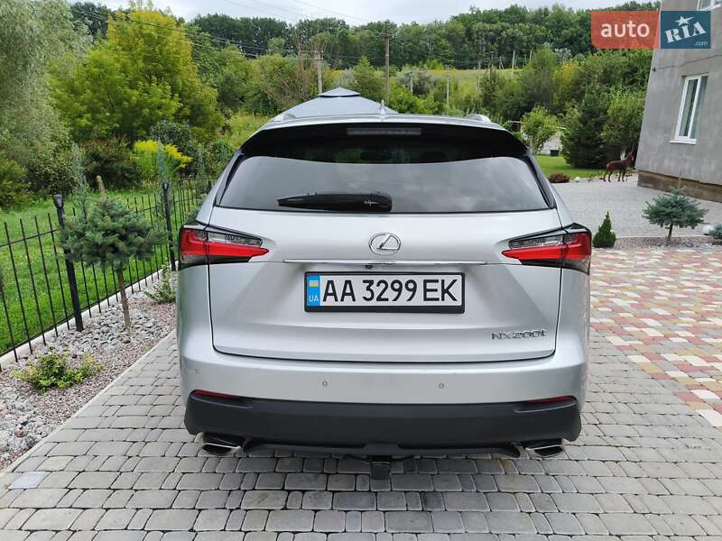 Внедорожник / Кроссовер Lexus NX 2015 в Обухове