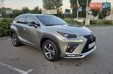 Внедорожник / Кроссовер Lexus NX 2018 в 