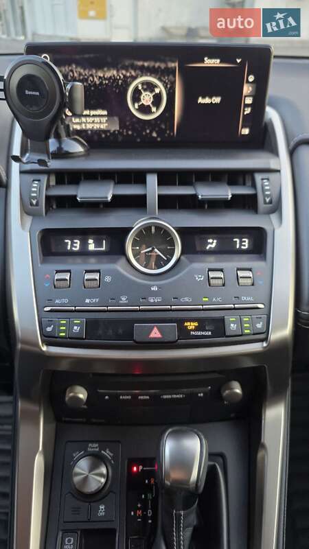 Внедорожник / Кроссовер Lexus NX 2018 в Киеве