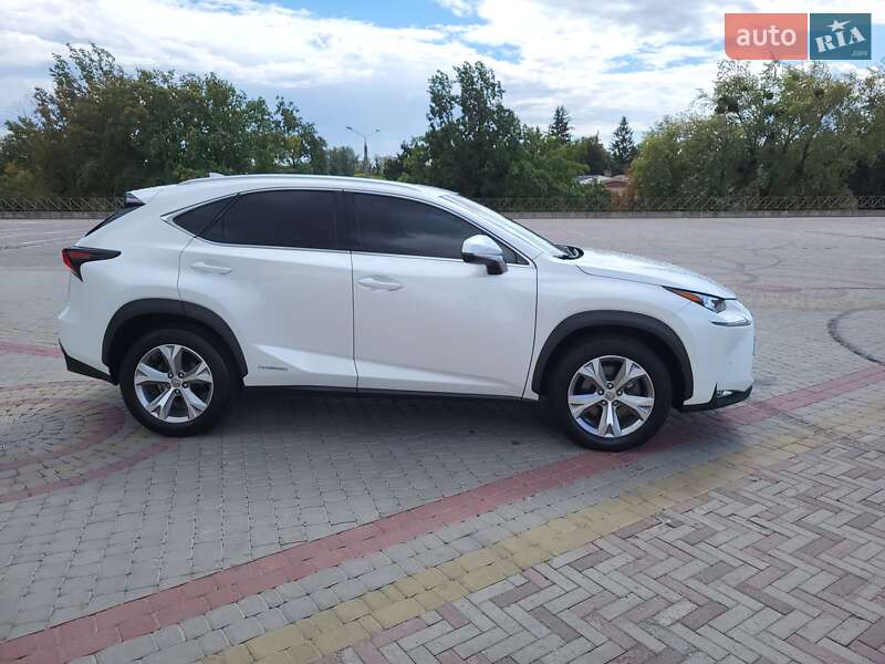Внедорожник / Кроссовер Lexus NX 2017 в Харькове