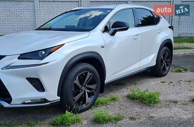 Внедорожник / Кроссовер Lexus NX 2021 в 