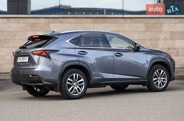 Внедорожник / Кроссовер Lexus NX 2014 в 