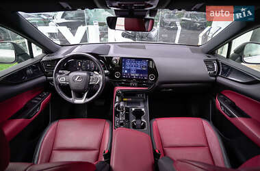 Внедорожник / Кроссовер Lexus NX 2021 в 