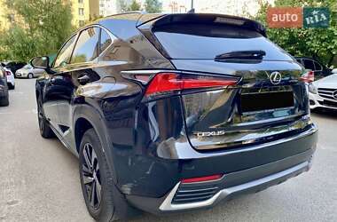 Внедорожник / Кроссовер Lexus NX 2020 в 