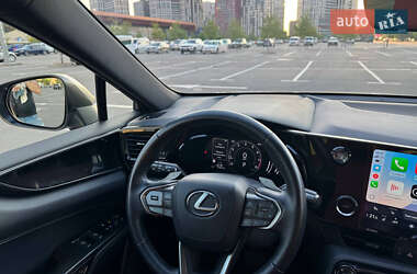 Внедорожник / Кроссовер Lexus NX 2022 в 