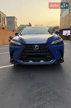 Внедорожник / Кроссовер Lexus NX 2022 в 