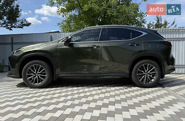 Внедорожник / Кроссовер Lexus NX 2023 в 