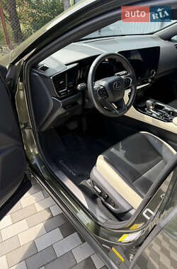Внедорожник / Кроссовер Lexus NX 2023 в 