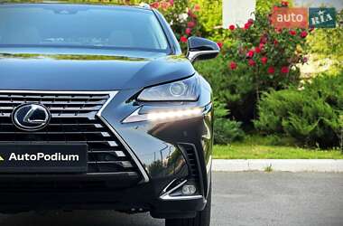 Внедорожник / Кроссовер Lexus NX 2019 в 