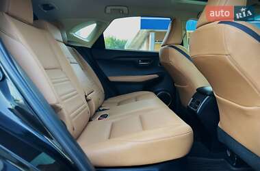 Внедорожник / Кроссовер Lexus NX 2019 в 