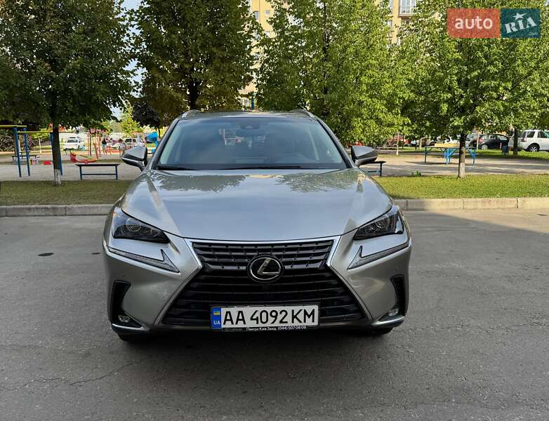 Позашляховик / Кросовер Lexus NX 2019 в Києві