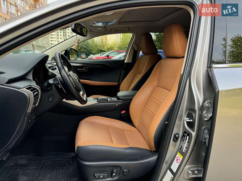 Позашляховик / Кросовер Lexus NX 2019 в Києві