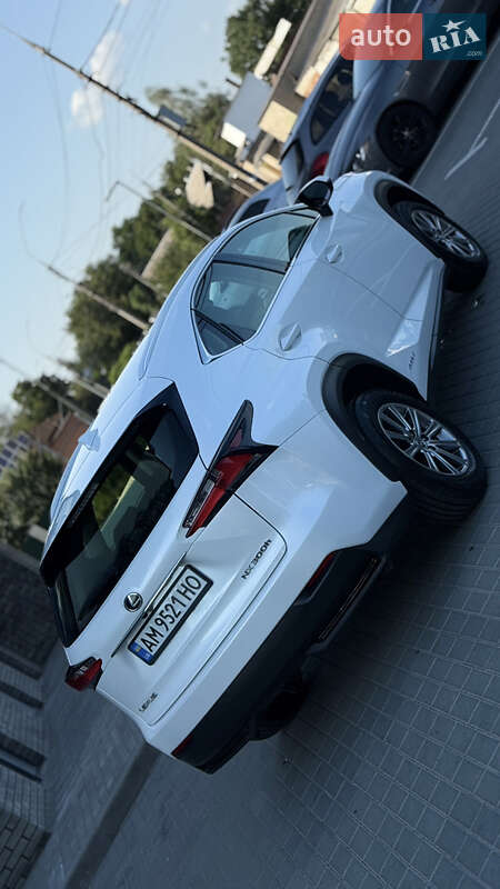 Внедорожник / Кроссовер Lexus NX 2014 в Житомире
