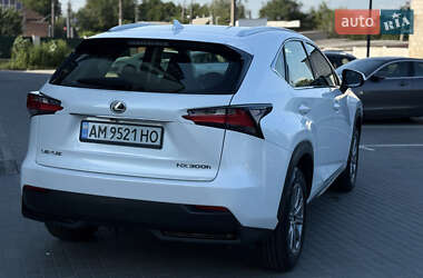 Внедорожник / Кроссовер Lexus NX 2014 в 