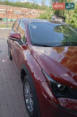 Внедорожник / Кроссовер Lexus NX 2019 в 