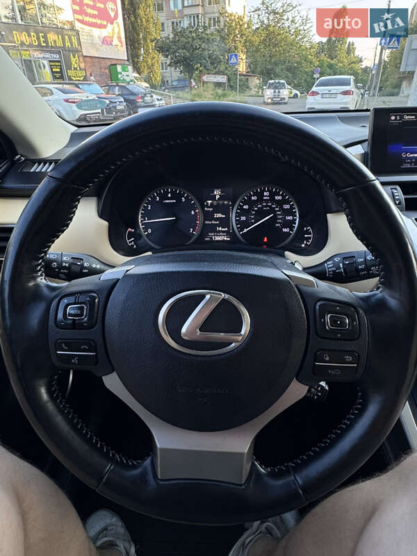 Внедорожник / Кроссовер Lexus NX 2015 в Киеве