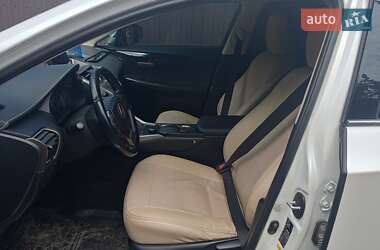 Внедорожник / Кроссовер Lexus NX 2014 в Ивано-Франковске