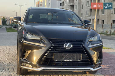 Внедорожник / Кроссовер Lexus NX 2021 в 