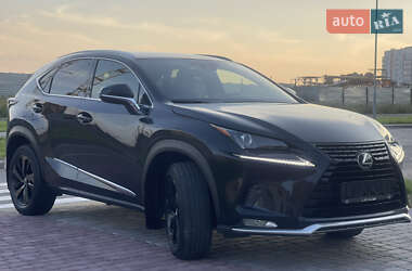 Внедорожник / Кроссовер Lexus NX 2021 в 