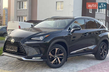 Внедорожник / Кроссовер Lexus NX 2021 в 