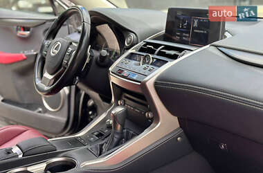 Внедорожник / Кроссовер Lexus NX 2019 в 