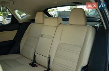 Внедорожник / Кроссовер Lexus NX 2017 в 