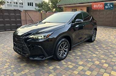 Внедорожник / Кроссовер Lexus NX 2022 в 