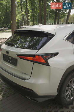 Внедорожник / Кроссовер Lexus NX 2019 в 