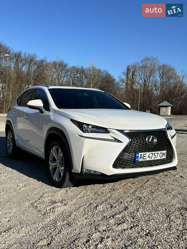 Lexus NX 2017