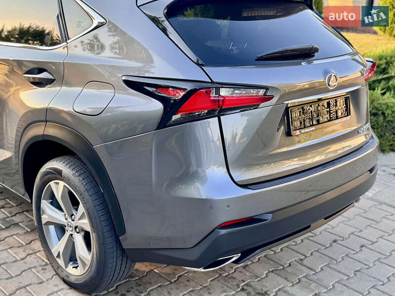 Внедорожник / Кроссовер Lexus NX 2017 в Одессе