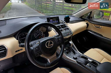 Внедорожник / Кроссовер Lexus NX 2016 в 